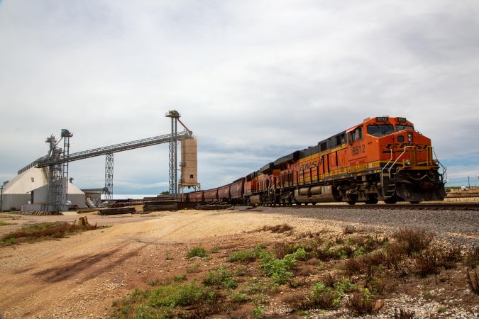 BNSF train.